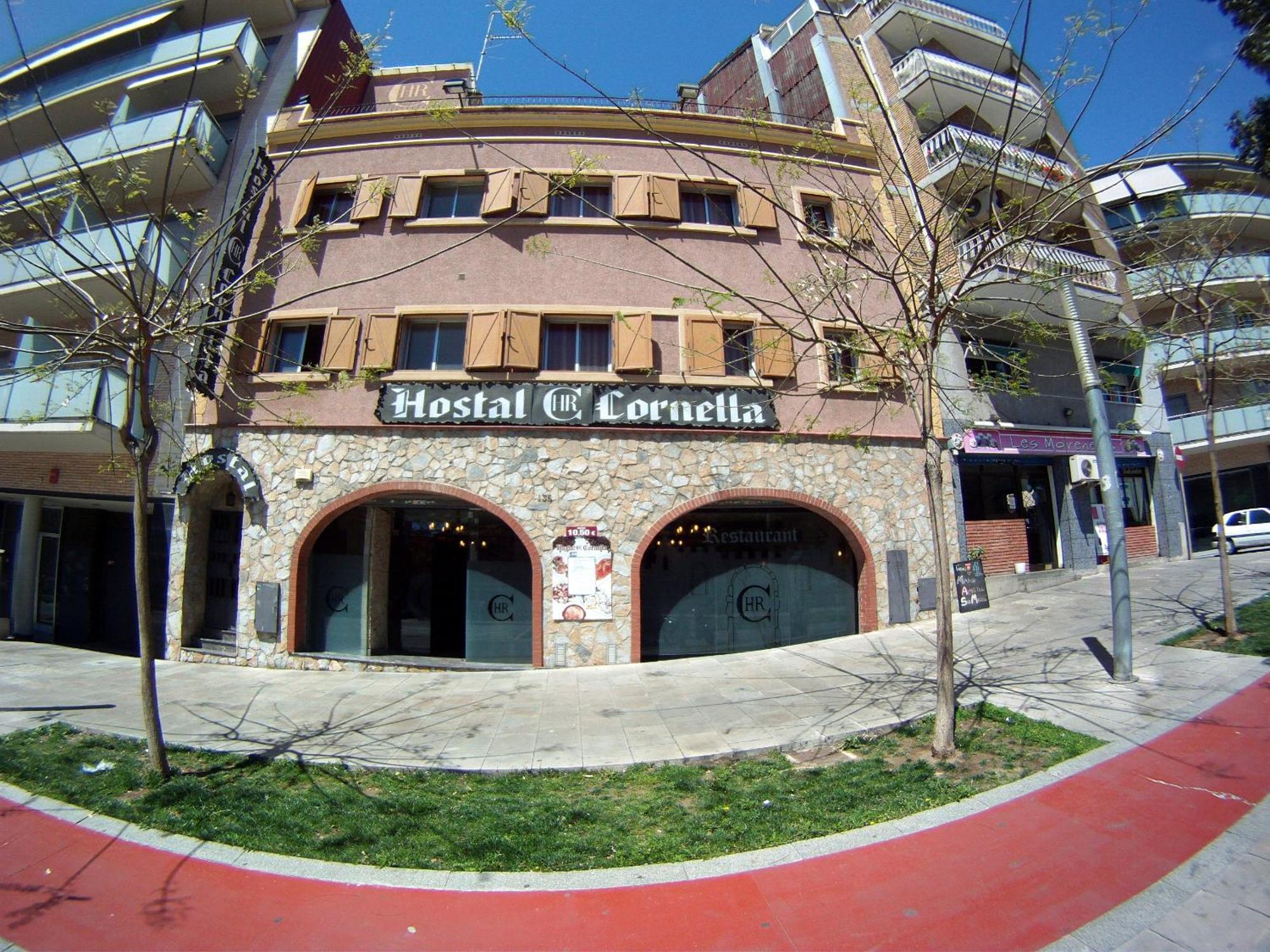 Hostal Restaurante Cornella Cornellà de Llobregat Exterior photo